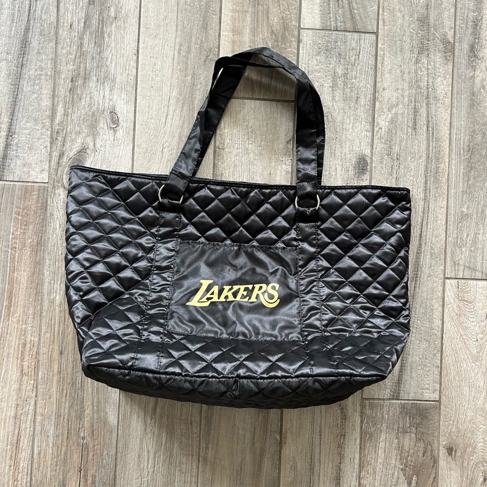 Lakers tote bag